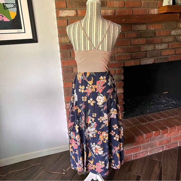 Pact Floral Print Fit n’ Flare Strappy Midi Dress in Blue Sz M - Picture 6 of 8